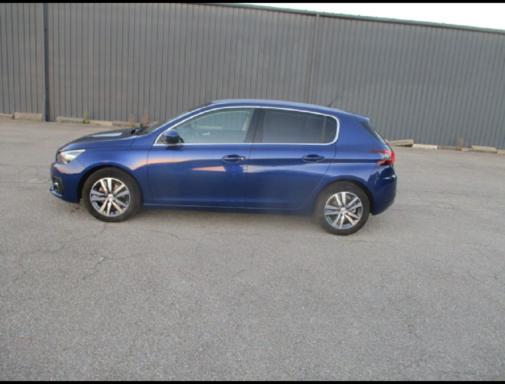 Peugeot 308 - II PTECH 130 EAT8 ALLURE