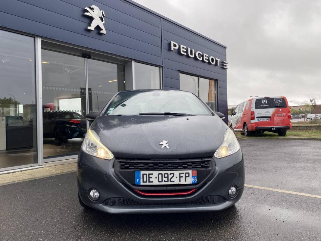 Peugeot 208 - 1.6 THP 200 GTI